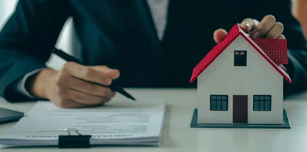 Office Insurance protects the home for protection and care